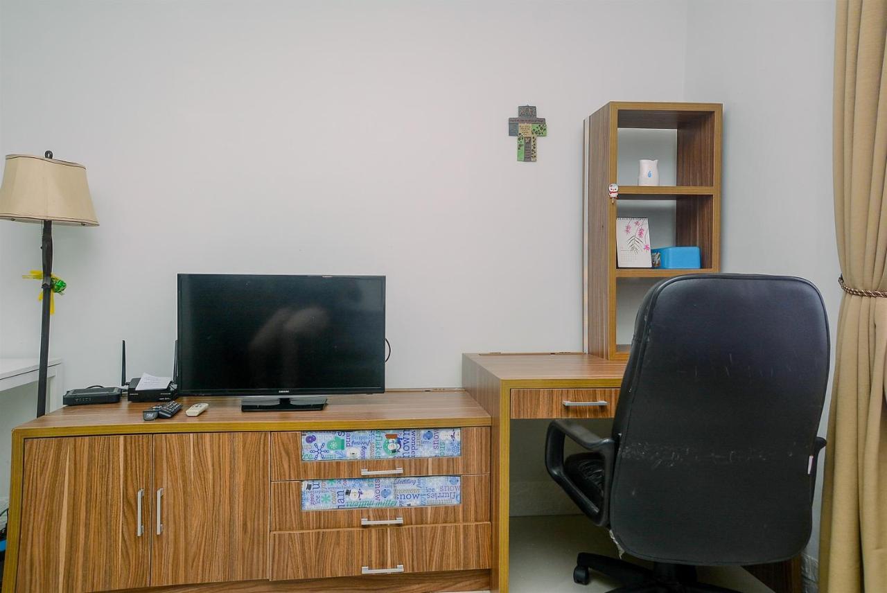 Apartment Minimalist And Strategic 1br At Tamansari Semanggi By Travelio
